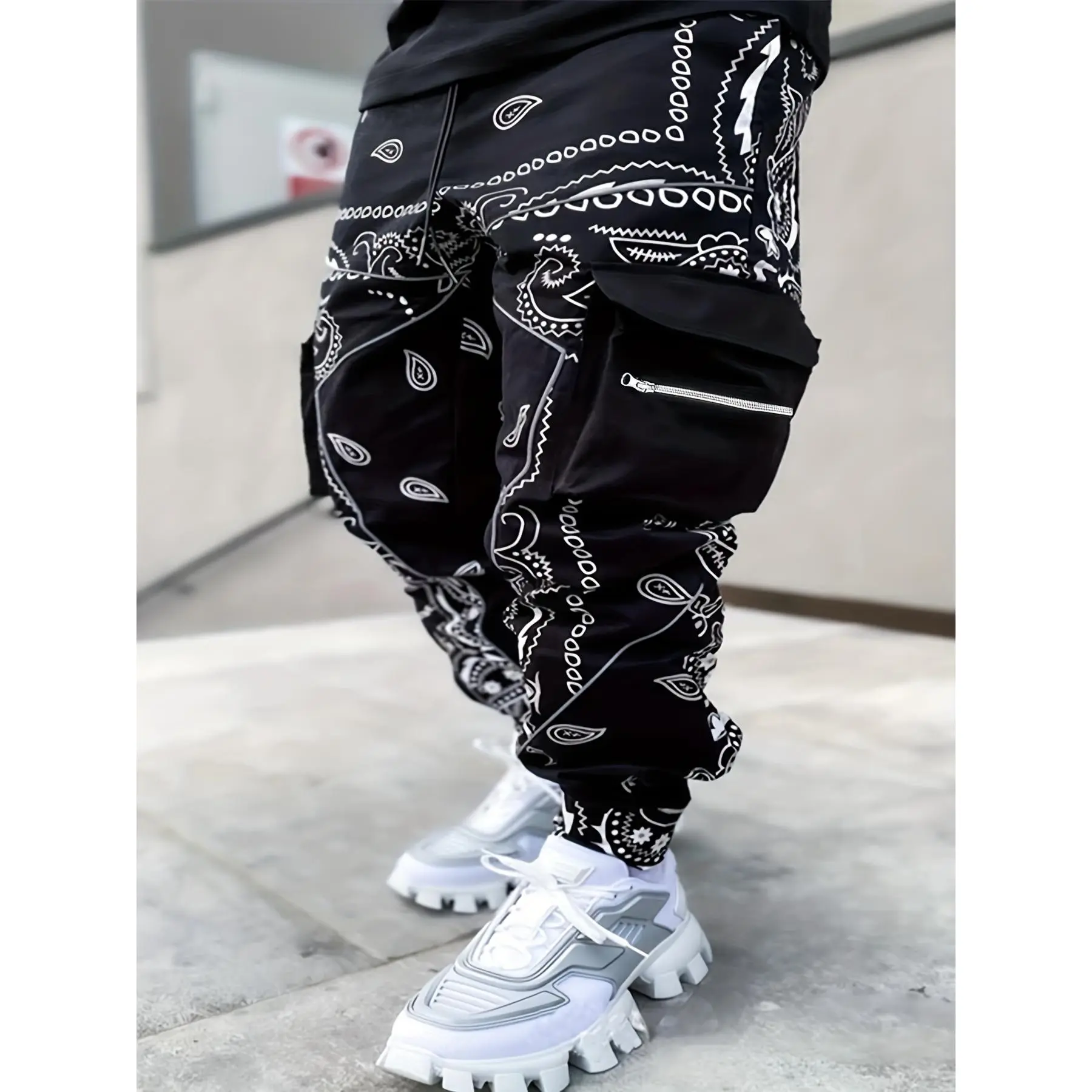 Paisley print multi-pocket cargo joggers for men-casual street style spring/summer outdoor pants