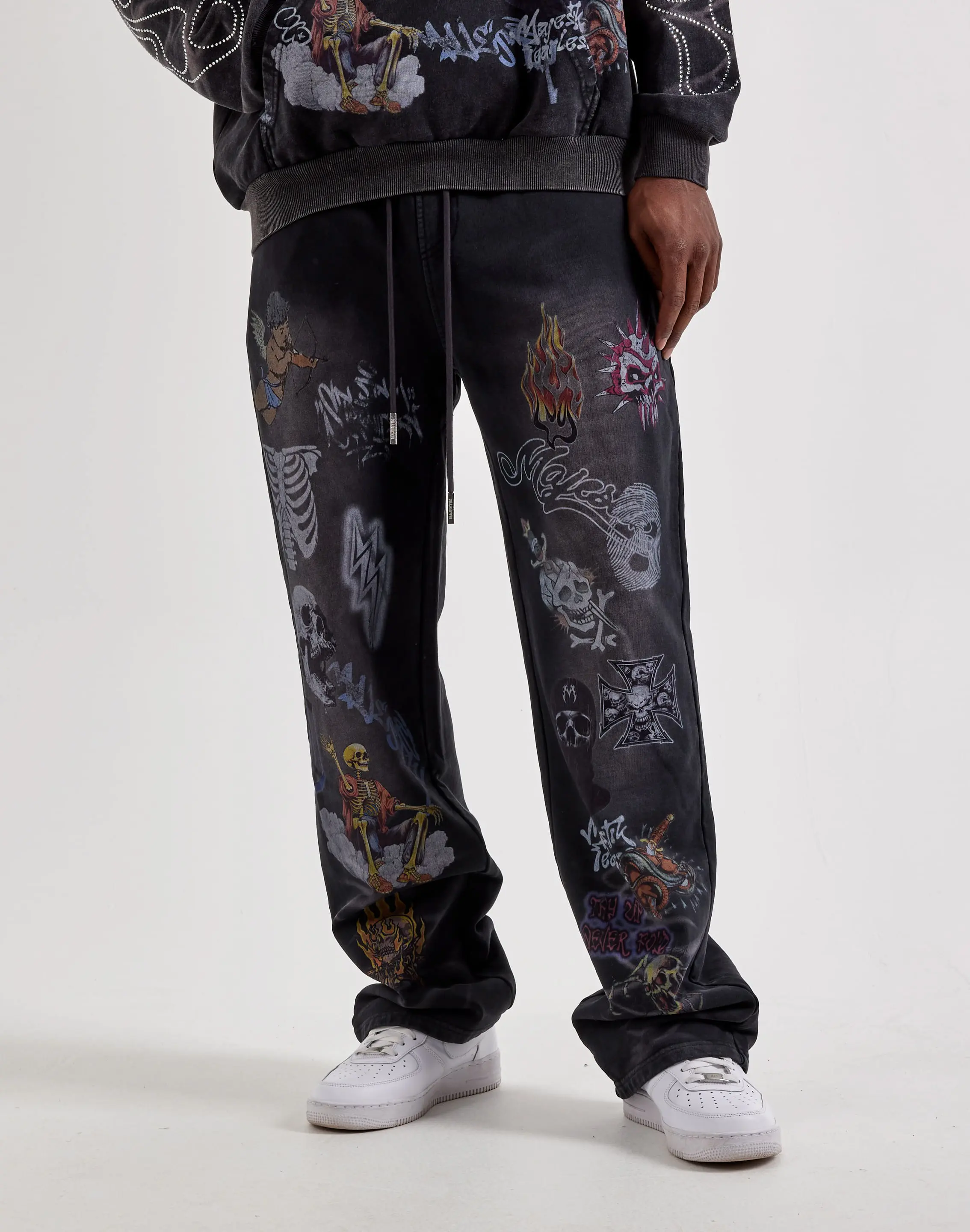 Mens Majestik All-Over Graphic Sweatpants Mens Majestik All-Over Graphic Sweatpants