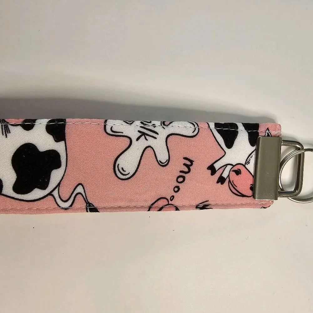 Cow-Print Fabric Keychain Wristlet - Compact Fashion Accessory for Personal Key Organization