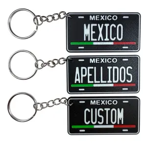 Llavero de Apellidos Mexico Personalizado hecho de Plastico PLA Estilo Mini Placa Matricula Mexicana en 3D Llaveros Personalizados Mexican Last Name Custom Keychain Mini License Plate Keychains 3D plastic PLA