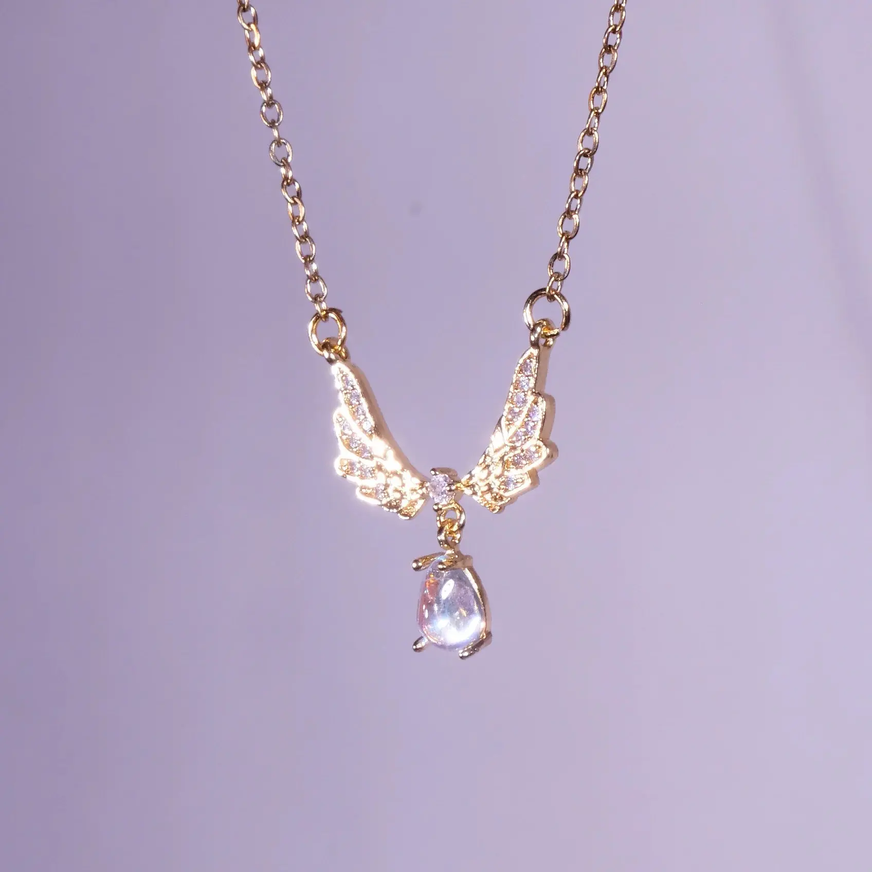Golden Moonstone Wing Clavicular Necklace, Dainty Angel Motif Stainless Steel y2k Jewelry, Elegant Everyday & Layering Crystal Artistic Necklace Gift for Girlfriends, Crystal Necklaces