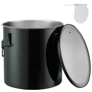 Fryer Grease Bucket, 8 Gal Oil Disposal Caddy Stainless Steel Fryer Oil Bucket Rust-Proof Coating, Oil Transport Container with Lid, Lock Clips, Filter Bag for Hot Cooking Oil Filtering, Black