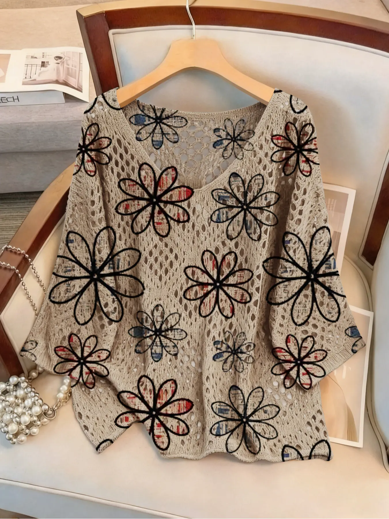 Women's Floral Print Long Sleeve Knit Top, V Neck Casual Elegant Vacation Style Sweater, Loose Fit Batwing Sleeve Oversized, Spring Summer Fall Knitwear, Casual Loose Jumper, Womenswear, Aesthetic Casual Pullover, V Neck Sweaters, Short
