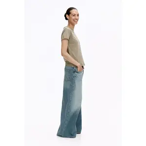 H&M MAMA Nursing T-shirt H&M MAMA Nursing T-shirt