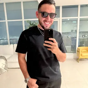 HIS COLLECTION OVERSIZE FULL RHINESTONE TSHIRTS (SIZE DOWN)