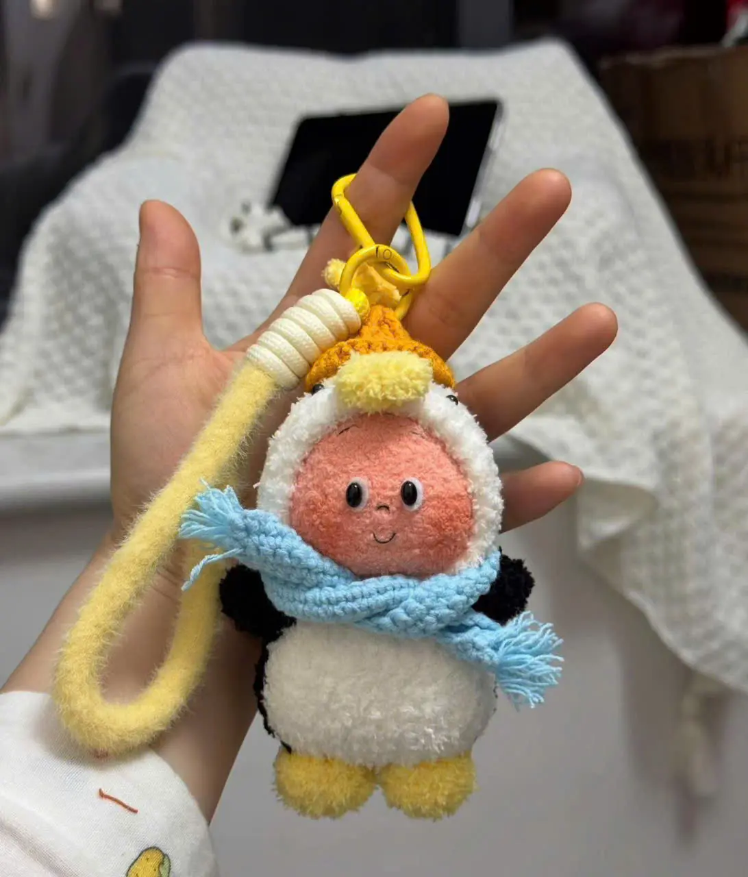Cute Winter Penguin Crochet Plush Keychain Handmade Bag Charm Aesthetic Keyring Soft Stuffed Plushie Toy Gift for Girls
