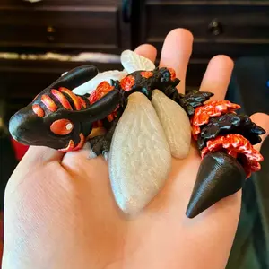 !!MISFIT!! (Bumpy cheeks) - Articulated Baby Bumblebee Dragons | 3D printed plastic articulated baby bumblebee dragons fidget toy Decor Gift Multicolor