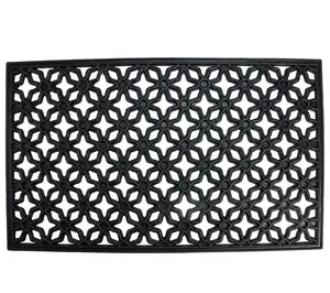 Northlight Elegant Quatrefoil Rectangular Doormat 17" x 29"