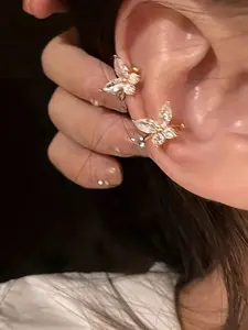 2 Counts Cute Butterfly Clip Earrings, Non-Piercing Cubic Zirconia Trendy Jewelry, Fashionable Party Accessories, Body Decoration for Stylish Look