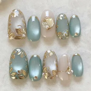 Leaf Cat Eye Almond Nails, High-End Gold Border Nail Art, Nail Design, Press-On False Nails, Fake Nail for Girls, Flower Nails, Party and Dating Use