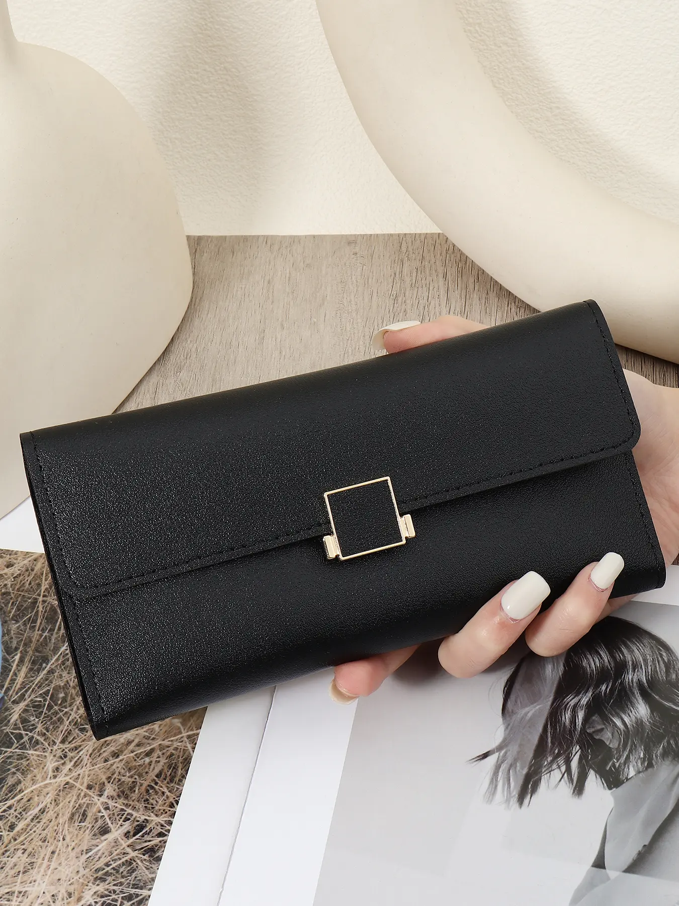 New fashionable women's long wallet, lightweight and portable three fold long wallet, Trifold Wallet, simple multi card slot multifunctional snap wallet, suitable for outdoor, travel and back to school, Business Minimalist Wallet