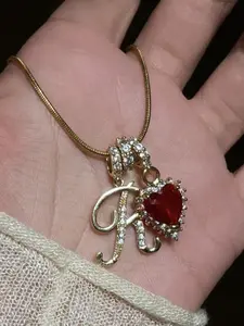 Vintage Initial Letter Necklace, Elegant Zircon Heart Pendant, Plated Copper Chain, Exquisite Jewelry Gift, Perfect Gift for Parties and Daily Wear