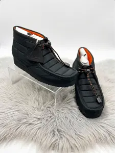 Men’s Black Quilted Closed Wallabee Clarks