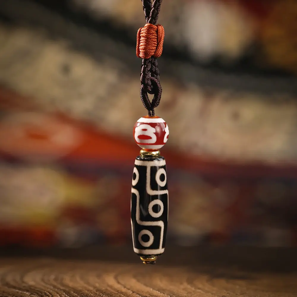 Agate Nine-Eyed Dzi Necklace