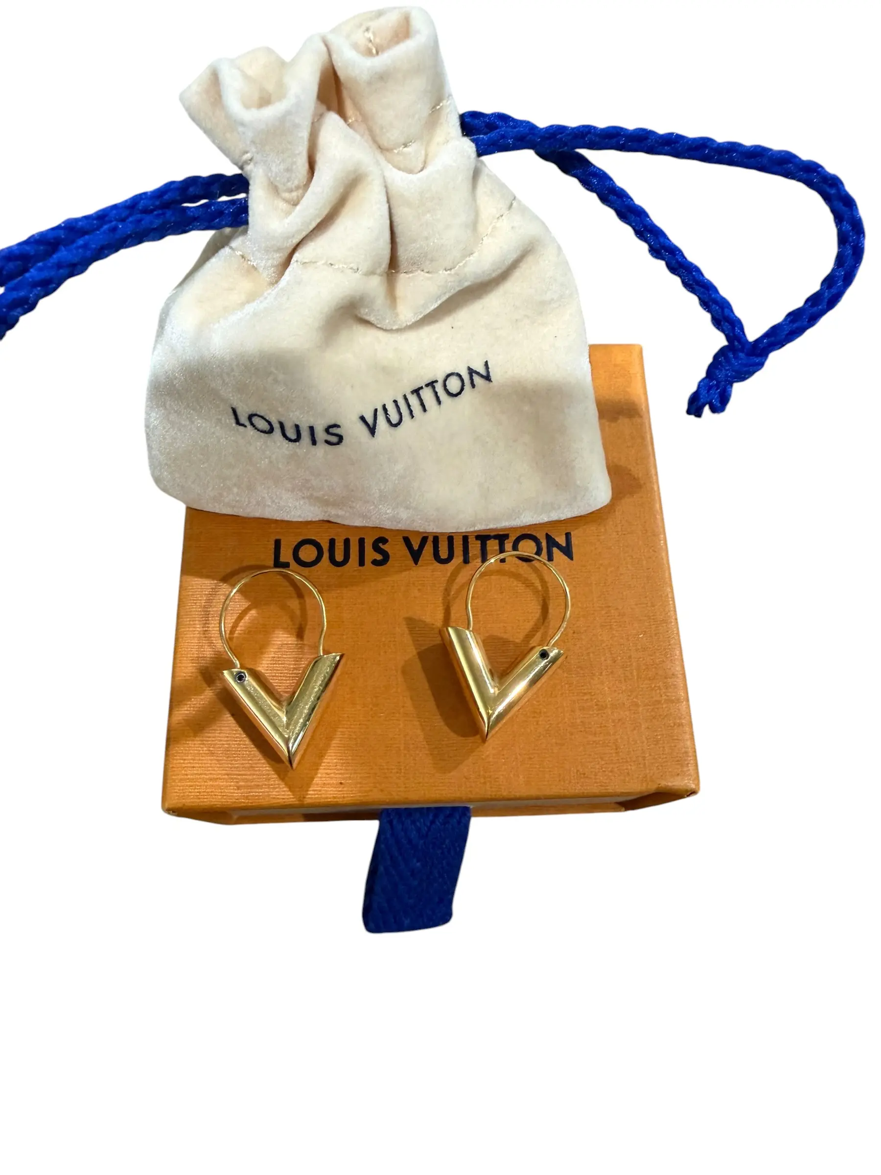 Pre-owned Louis Vuitton Essential V Hanging Earrings Full Set Perfect for Daily Use