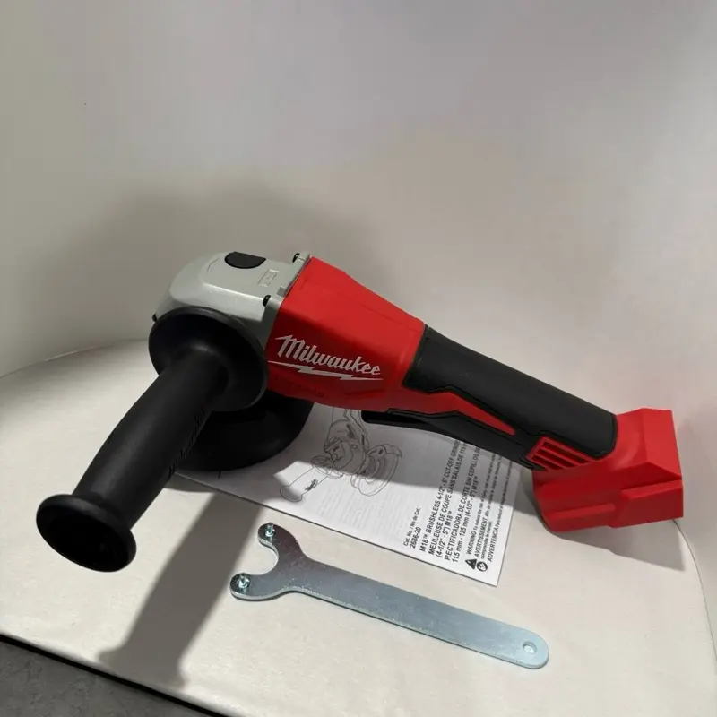Milwaukee 2686-20 M18 Brushless 4-1/2" Cut-Off Grinder Tool Only