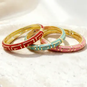 Boho Beaded Bracelet for Festive Wear Colorful Christmas Charm Bracelet 90s Jewelry Bangles Festive Designs and Assorted Charms for Holiday Gift Tie Knot Cuff Trendy Jewellery Accessories Trendy Fashionable Accessories, gifts for women, gifts for mom