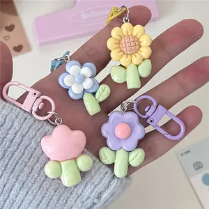 4/20pcs Cute Floral Keychains, Key Charms | Resin | Lobster Clasp, Decorative Bag Accessories | Couples and Best Friends Gift