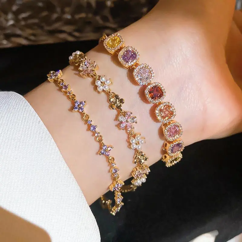 Vintage Nouveau Candy Button Tour Bracelet with Zirconia Chain - Stylish Keyring Pendant, Car Key Keychain, Cross-Border Fashion Costume Jewelry Accessory with Bling Effect, Keychain For Car Keys