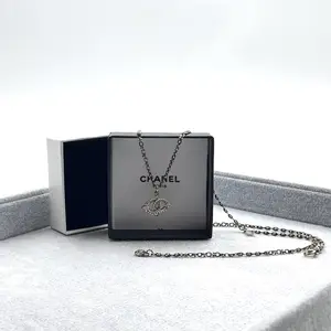 Pre-owned CHANEL double C rhinestone pendant collarbone necklace, gold/silver color, H6 vvvvv