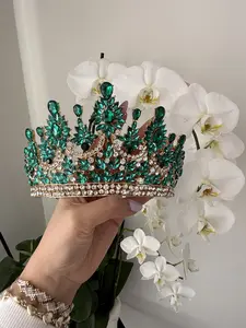 Emerald Green Crown II