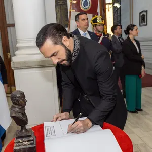 Nayib Bukele Premium Jacket