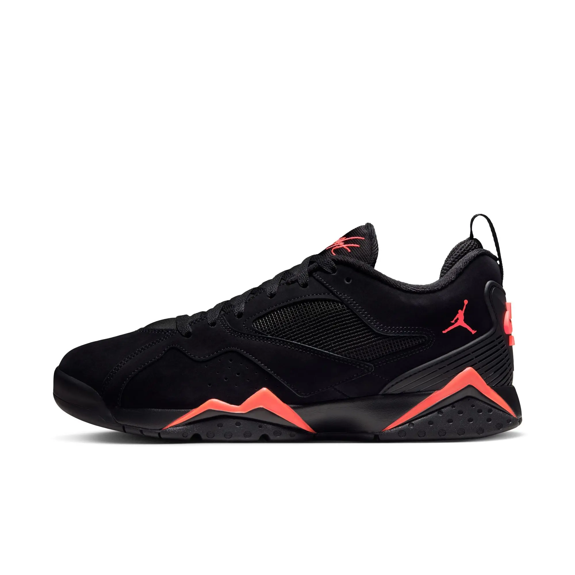 Air Jordan Men's MVP Athletic Sneakers, Black Leather Low-Top Shoe with Laces, Textile Accents, and Nike Air Cushioning, Closed Toe