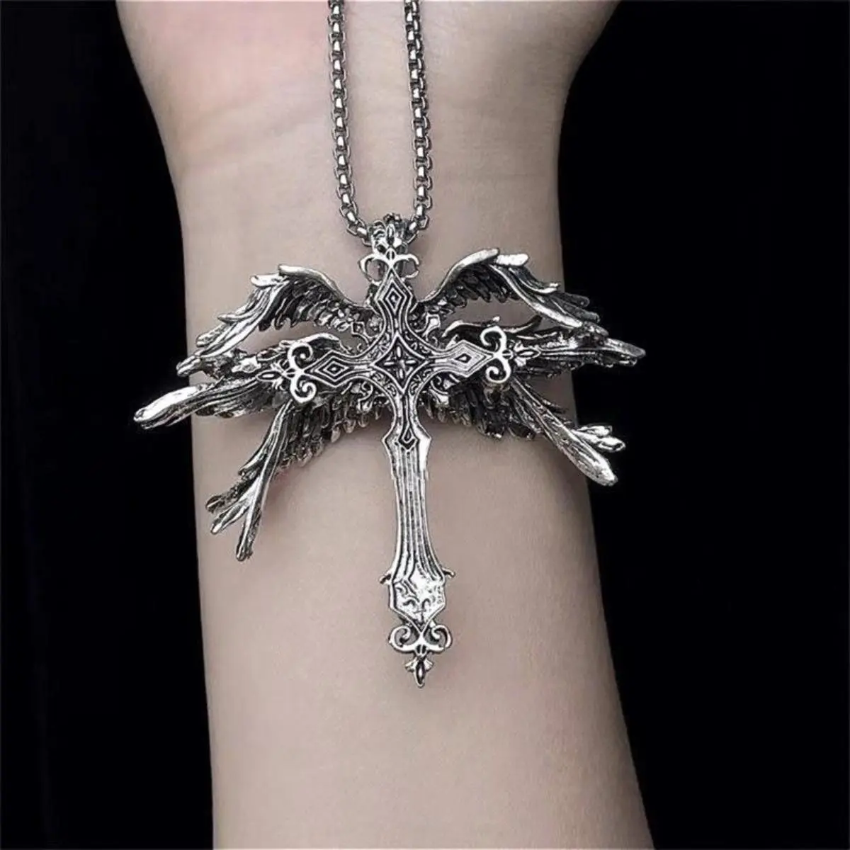 Unisex Edgy Retro Stainless Steel & Zinc Alloy Necklace - Statement, Alt, Emo, Gothic Styles - Heart, Crown, Wings, Red Evil Eye, 6-Wing Cross, Dragonfly Costume Jewelry for Daily Wear (Statement, Alt, Emo, Gothic Cross, Crucifix Necklaces), Statement Nec