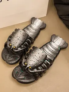 Men's Cartoon Lobster Plastic Slippers for Summer, Stylish Anti-Slip Indoor House Shoes, Fun Beach Sandals for Students & Vacation