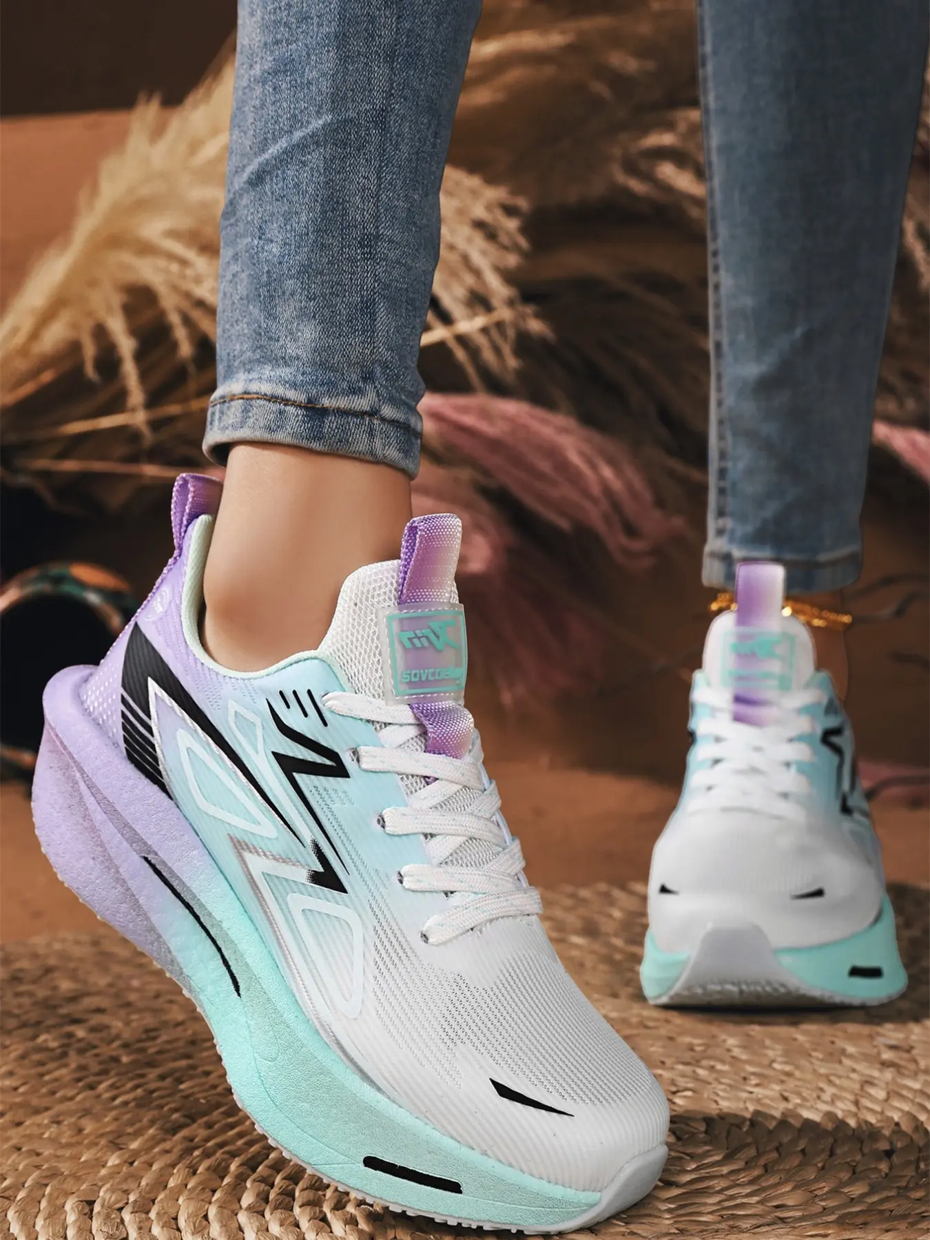 2026 Summer New Women's Gradient Mesh Breathable Running Shoes, Ultra-Light Shock Absorption Anti-Slip Soft Sole Sports Shoes, Versatile Casual Running Shoes, Breathable Running Sneakers, Sporty Running Shoes, Trendy Running Shoes, Shoe For Runners