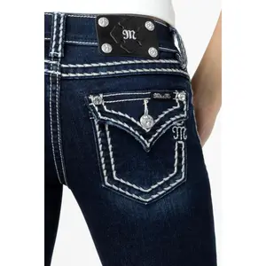 Loose Saddle Stitch Border Bootcut Jeans