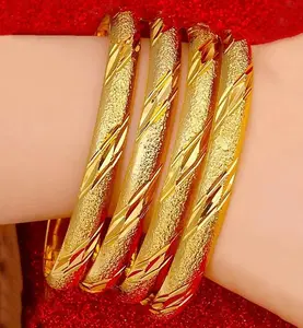 18k Yellow Gold Over Brass Womens Italian Cut Design 7.5" Opening Bangle D223