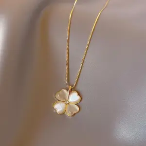 Four-Leaf Clover Necklace for Women, Titanium Steel Fashion Choker Chain, Light Luxury Niche Korean Style, Versatile Fairy Neck Chain