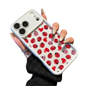 Ladybug Heart Pattern Phone Case， Cute Ladybug Style for iPhone 17 16 15 14 13 12 11 Plus Pro Max. c2
