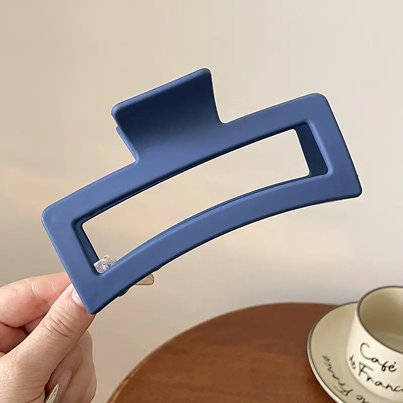 177 # Matte Deep Blue Square Gripper 12.