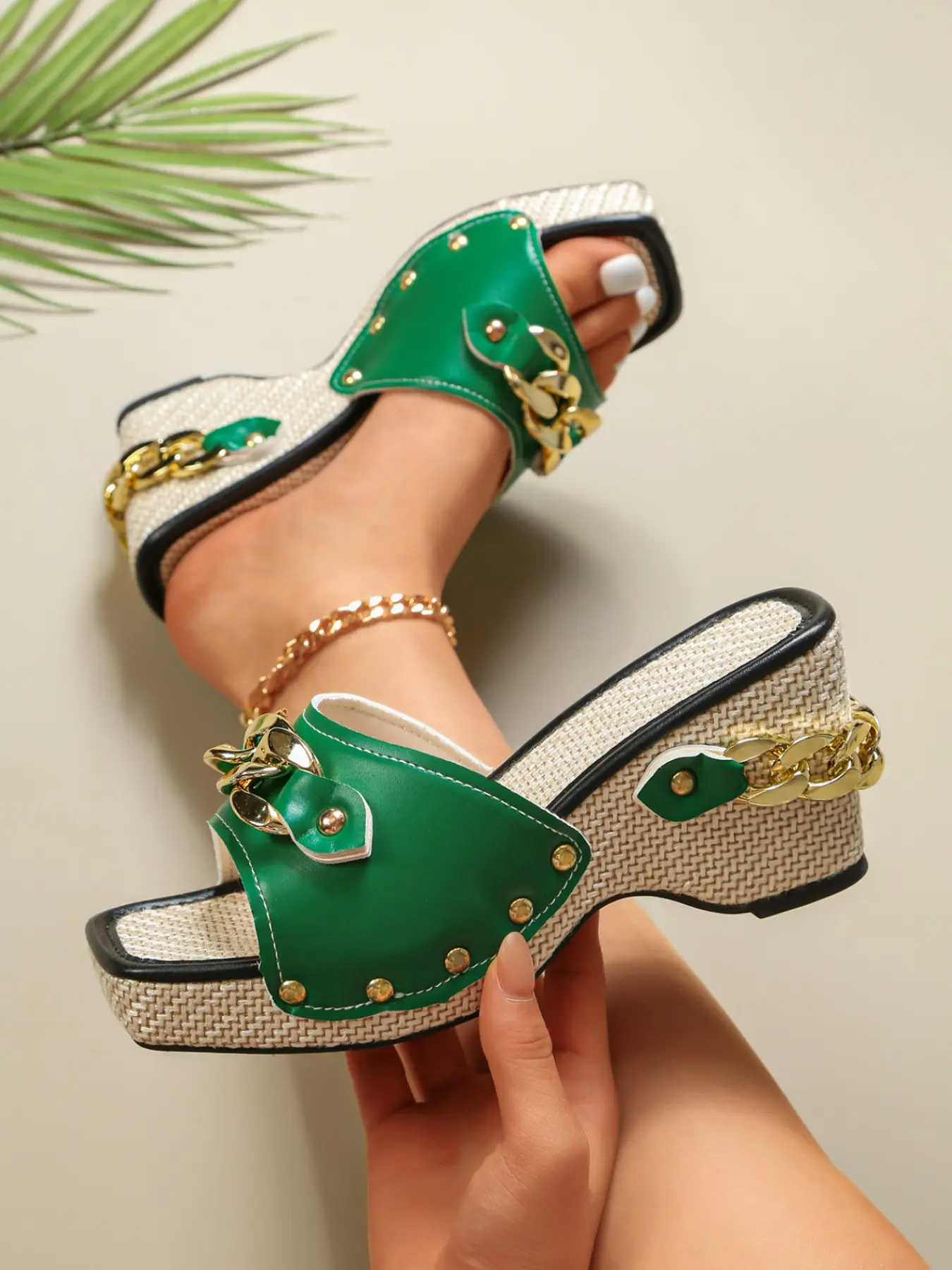 Women's Square Toe Platform Mule Sandals, Chain Decor, Chunky Block Heel, Summer Open Toe Slip-On Casual Slippers, Elevated Sandals, Embellished Platform Sandals, Chain Decorated Sandals