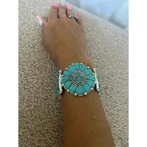 TURQUOISE MEDALLION WESTERN BRACELET