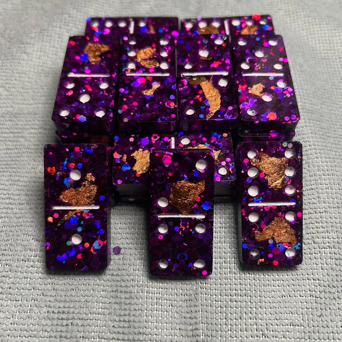 Dominos