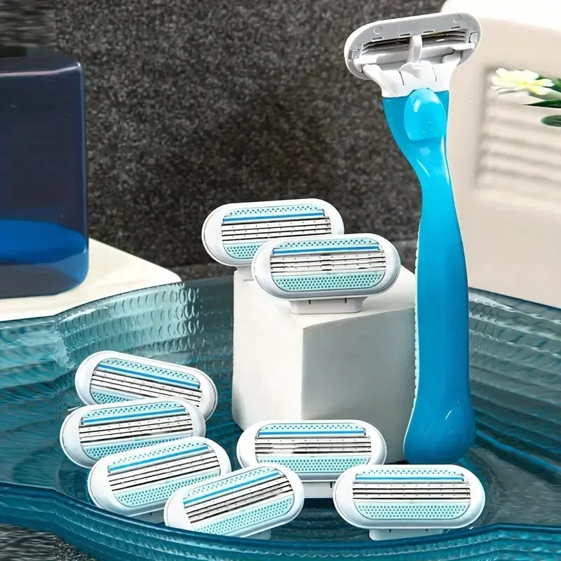 Manual hair removal razor — includes 1 handle and 4 replaceable blade heads; precise hair removal set with stainless steel blades for safe, painless results; suitable for facial, leg, and underarm hair removal.