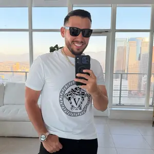 RHINESTONE TSHIRTS  (FITTED)