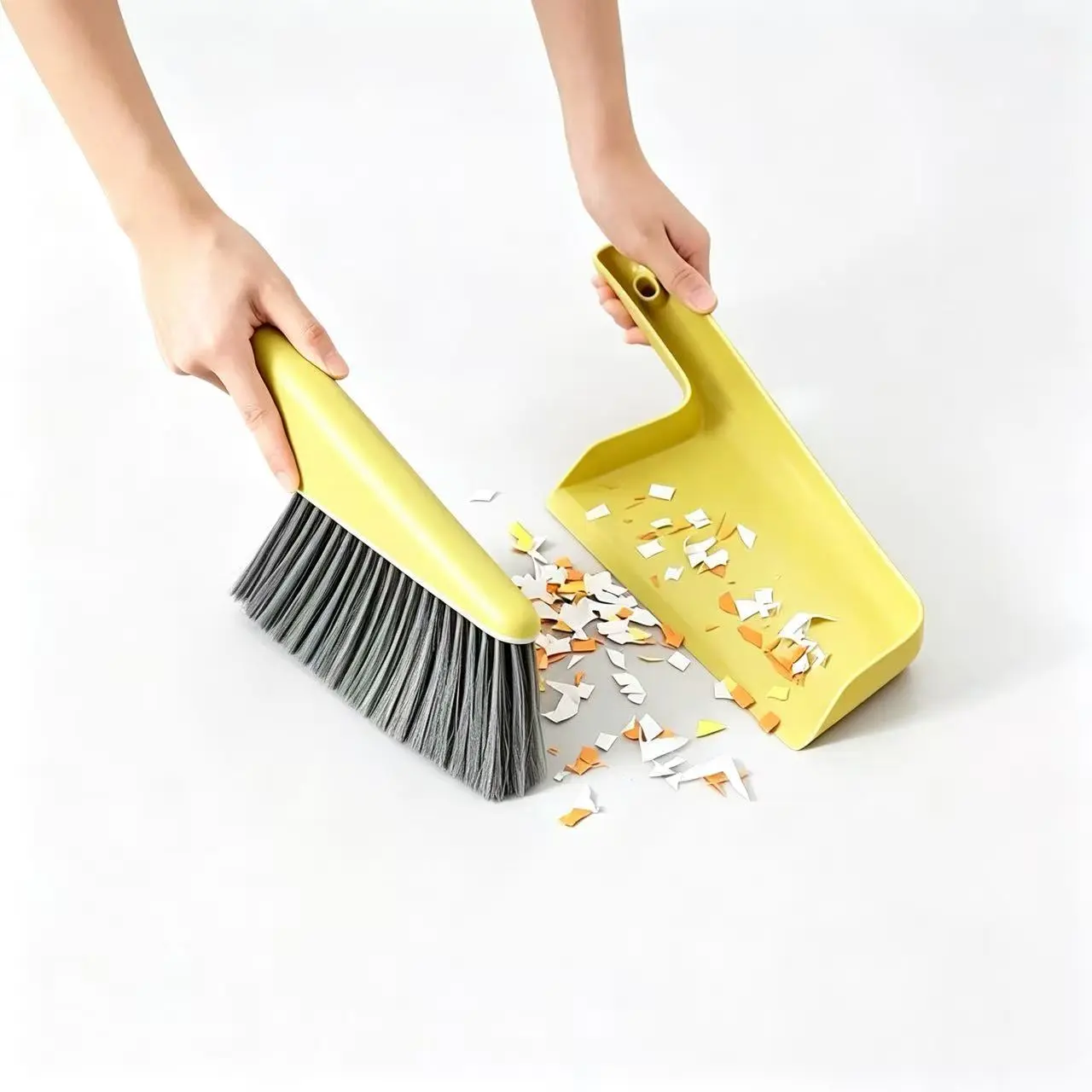 Multifunctional 2-Piece ABS Bristles Plastic Handheld Compact Space-Saving Desktop Mini Broom & Narrow-Rim Dustpan Set - Soft Safe Surface Cleaning Bristles, Snug-Fitting Dust Escape-Stop Design, Included Bag, Ideal for Office Workers' Desks, Floor Spots
