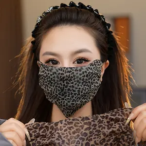 Summer Leopard Print Sun Protection Face Mask, Breathable Eye Corner Coverage Stylish UV Shield Outdoor Facial Cover