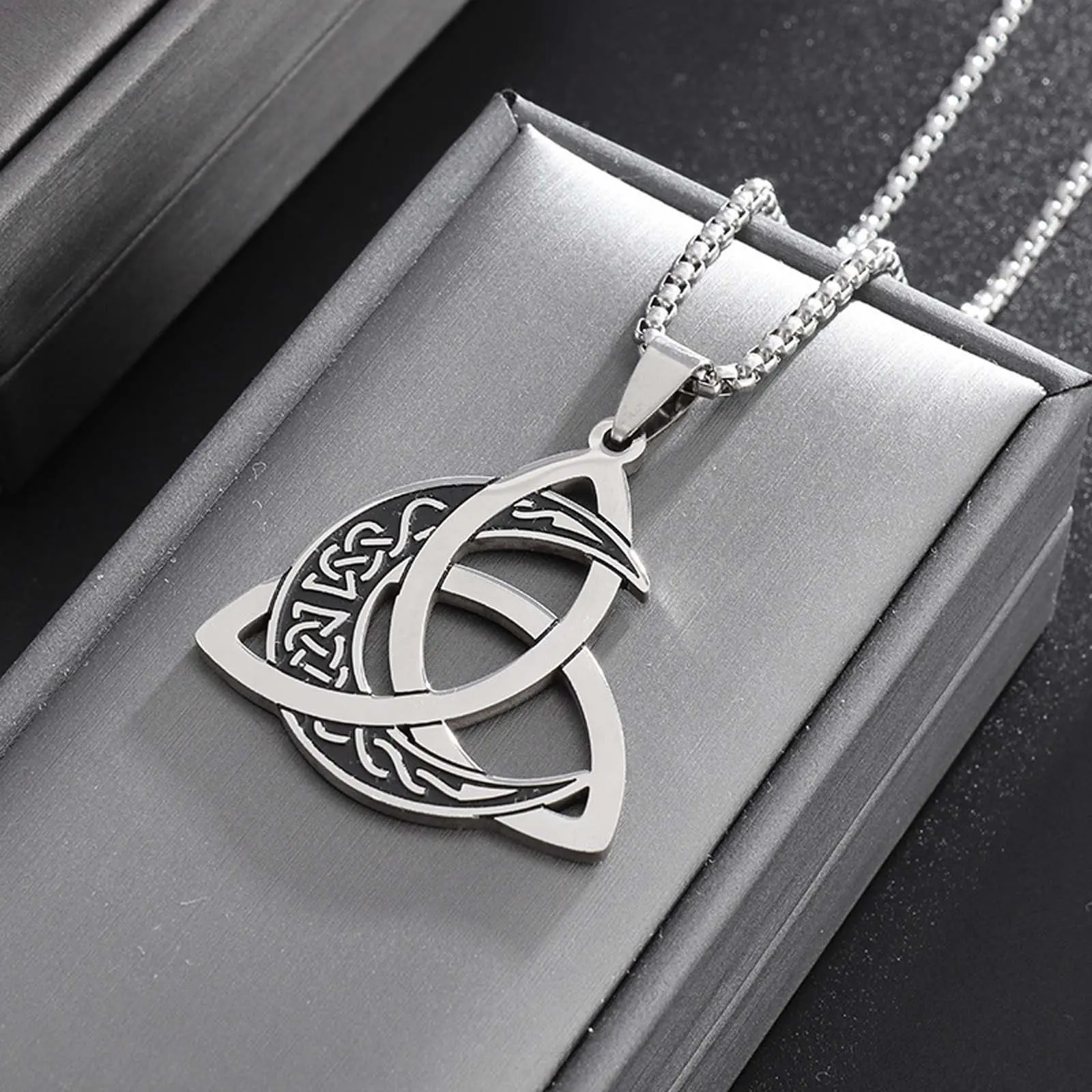 Women's Gothic Witch Knot Moon Pendant Necklace - Stainless Steel Box Chain, Modern Mystic Female Jewelry, Moonlit Magic Daily Modern Fashion Accessories, Triangle Artificial Gemstone Accent, Gothic Mystery Jewelry, Elegant Necklace, Metal Coating