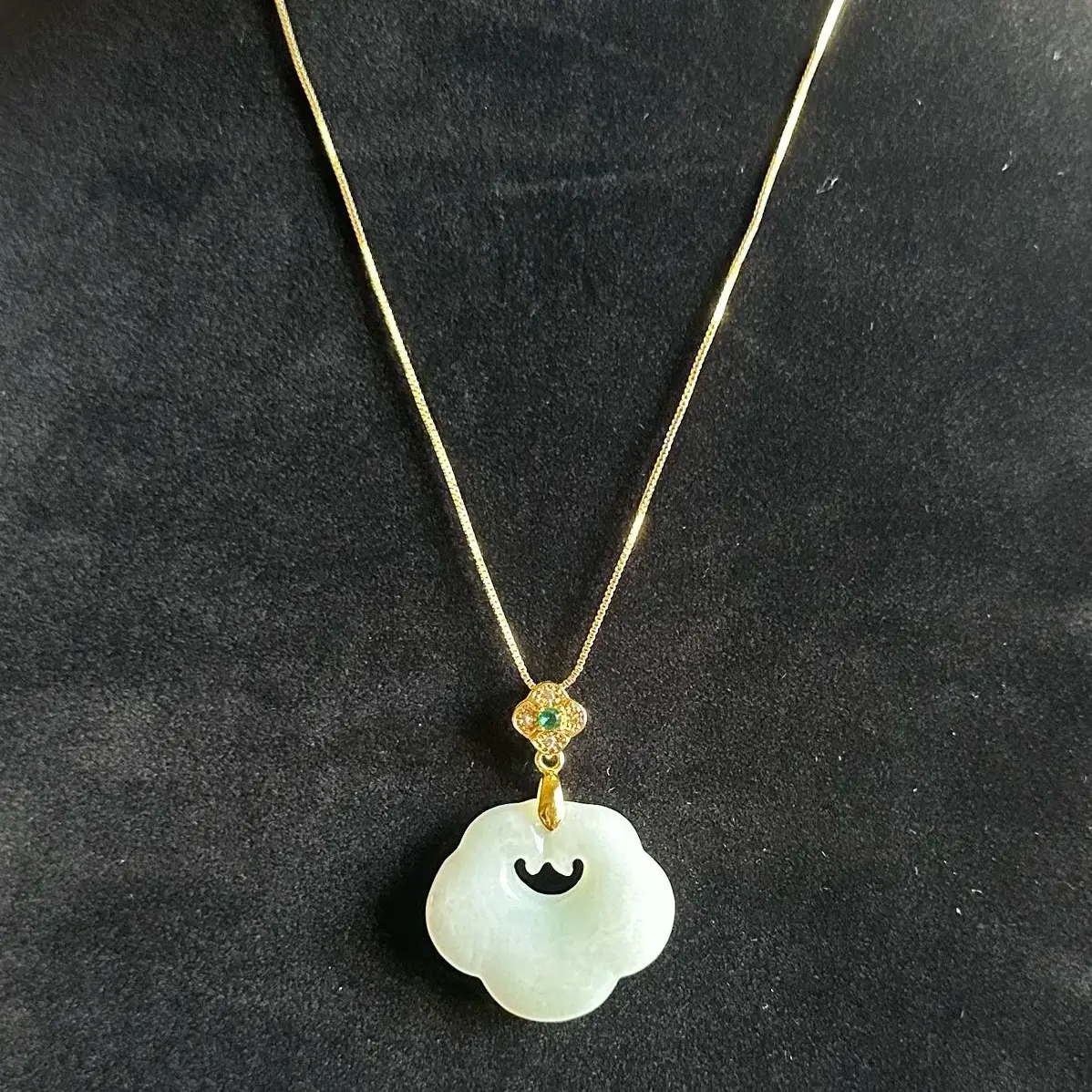 Lucky Charm Jade Pendant - Certified 100% Natural Myanmar Jade, Elegant Design, Ideal for Daily Wear