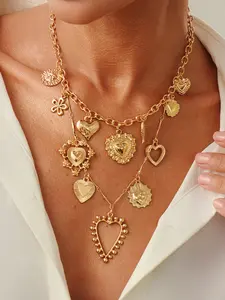 Boho Heart Pendant Necklace, Metal Chain Design, Layered Style Jewelry Accessory, Unique Simple Fashion Statement Piece