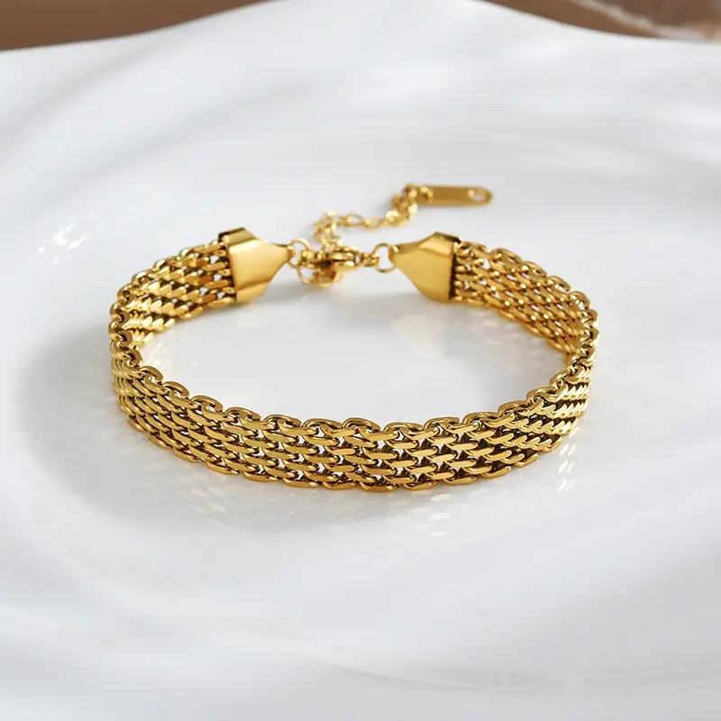 Waterproof Chunky Chain Bracelet for Women&14K Gold Plated Trendy Adjustable Chain Bracelet&Lightweight Stainless Steel Jewelry well