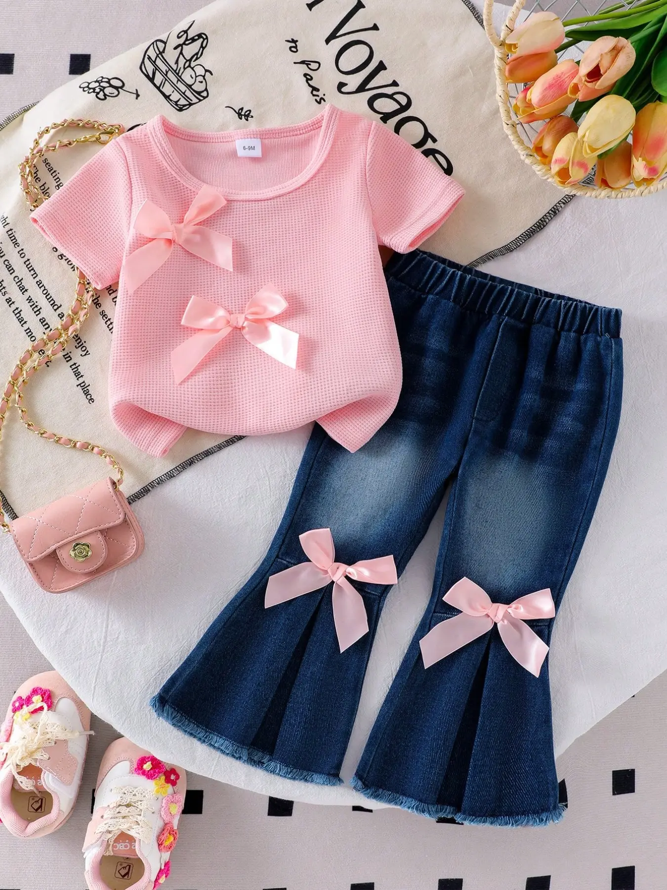 Baby Girl Sweet Casual 2-Piece Set, Bowknot Decorated Round Neck Short Sleeve T-Shirt and Bowknot Slim Fit Jeans Pants