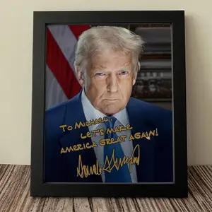 NEW!!!Personalized Trump Photo with Signature