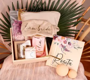 Bridesmaid Proposal Box, Personalized Maid of Honor Gift Box, Wedding Present, Gift for Her