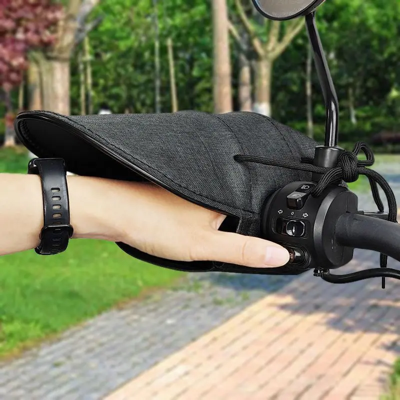Summer motorcycle handlebar sunshade and windscreen cover, riding gloves, sun protection and breathability, suitable for bicycles and motorcycles, applicable for all seasons. Windscreen and sunshade gloves Motorcycle Accessories